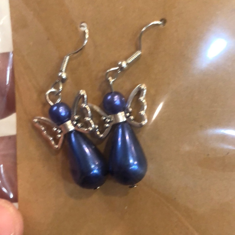 Angel earrings
